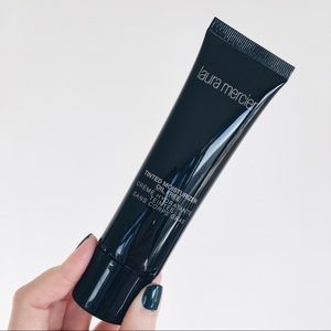 Laura Mercier | Tinted Moisturizer (oil free)